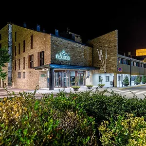 4* Hotel De
